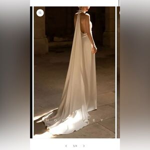 Elegant Cream Open-Back Wedding Dress with Cape